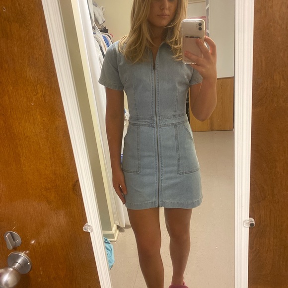 Blue denim jean dress from boutique (similar to show me your mumu from revolve) - Picture 2 of 4